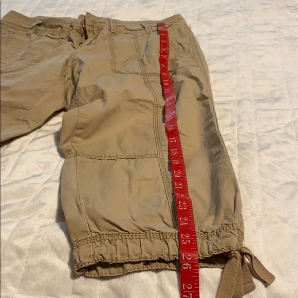 Calvin Klein Jeans Khaki Capris - Sz 6 - Picture 10 of 13